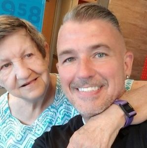 Meet your Posher, Joe